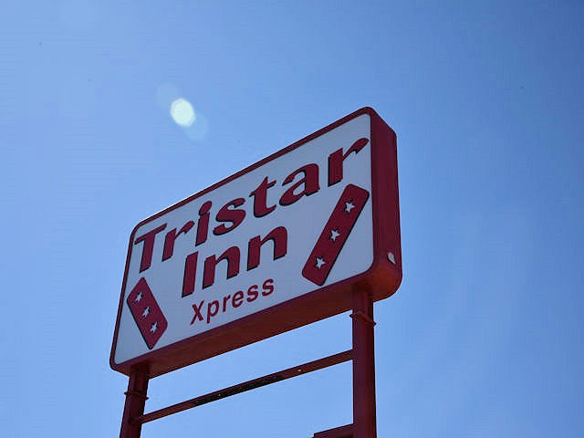 Tristar Inn