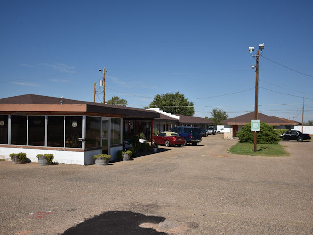 Buckaroo Motel