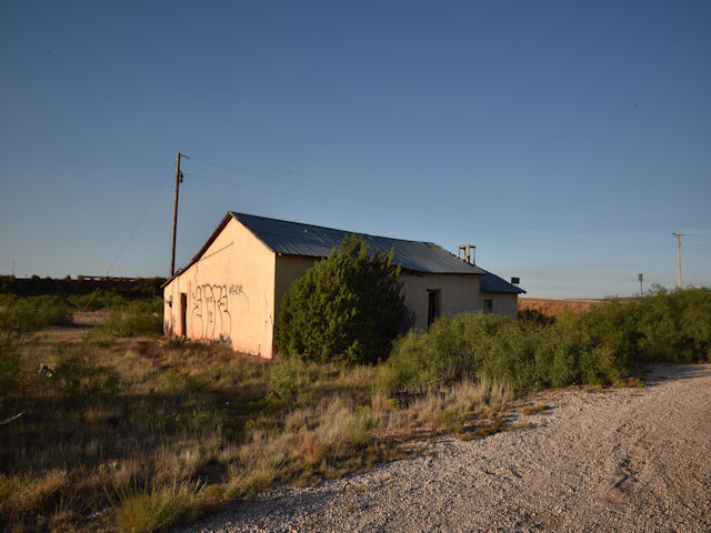 Possible defunct service station