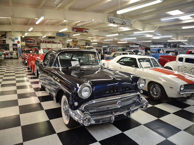 Route 66 Auto Museum