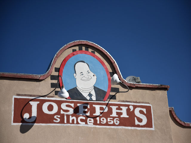 Josephs Bar and Grill