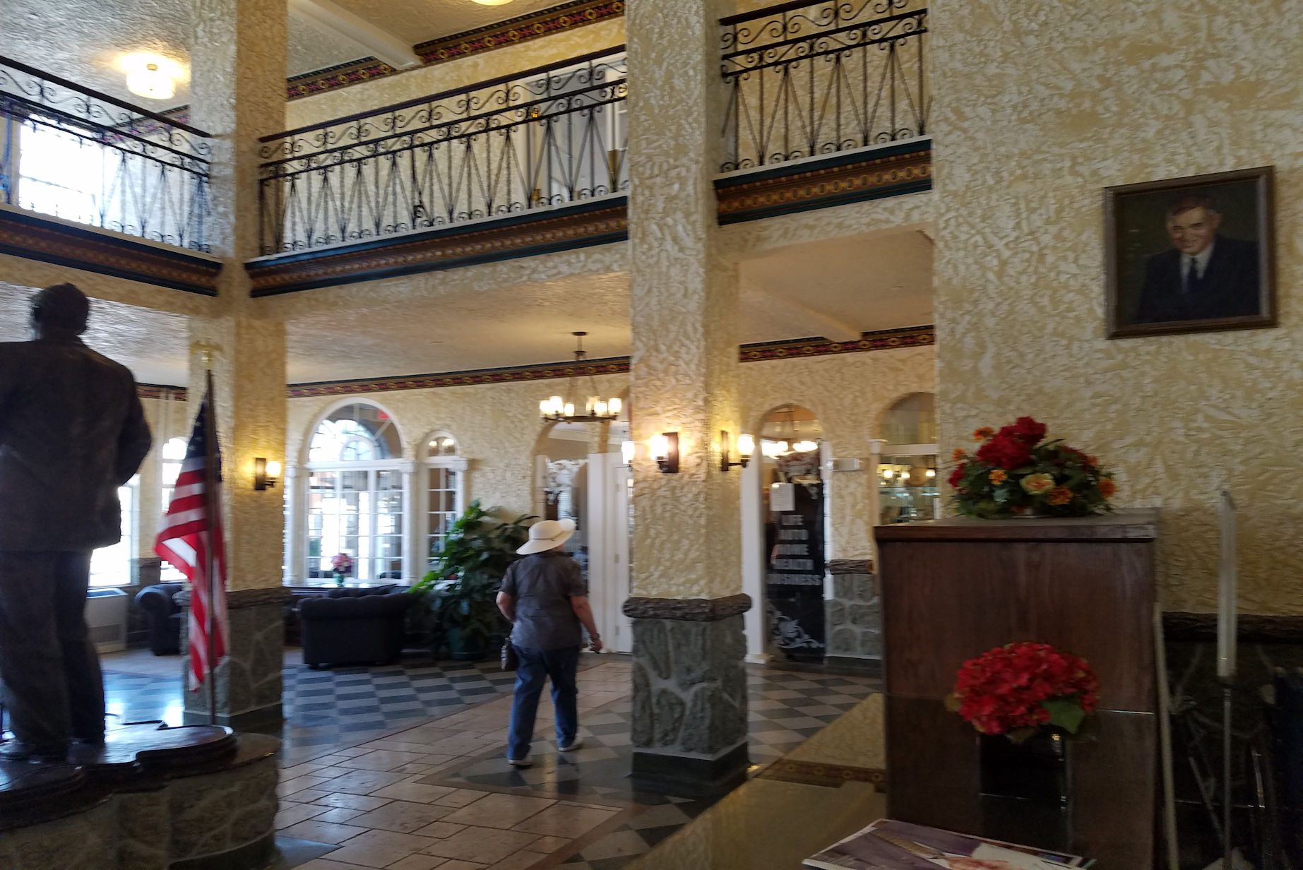 Will Rogers Hotel