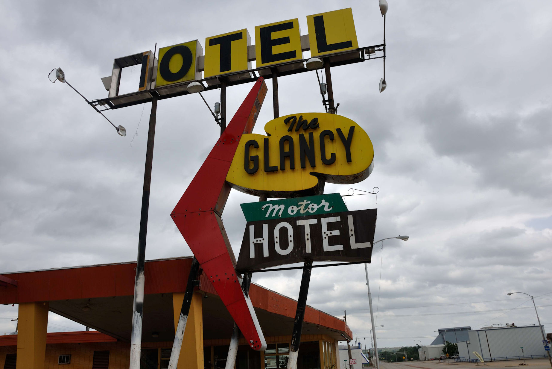 Glancy Motel, Clinton OK